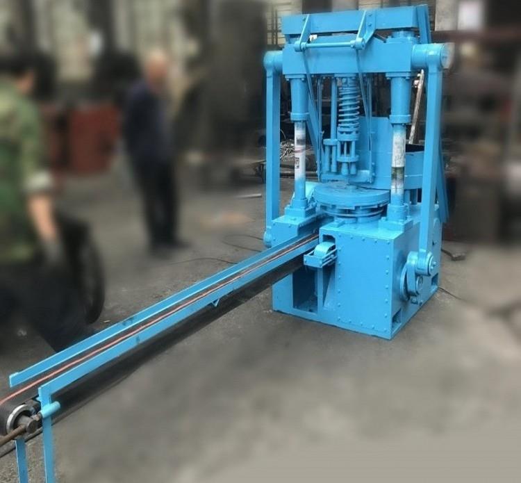 honeycomb coal briquette machine (3) honeycomb coal briquette machine (3)